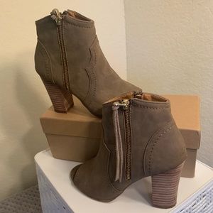 Taupe open toe ankle booties
